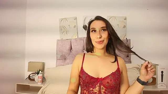 Snapshot of Bella_Brown2 chatting on December 15, 2025, 7:52 pm Bella Brown2 online show from December 15, 2025, 7:52 pm