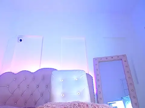 Snapshot of Sussan_cooper chatting on July 28, 2026, 8:52 pm Sussan cooper online show from July 28, 2026, 8:52 pm