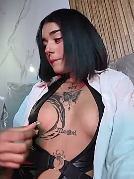 Milu carbajal x online show from July 4, 2026, 9:08 pm