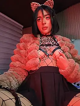 Milu carbajal x online show from July 7, 2026, 8:40 am