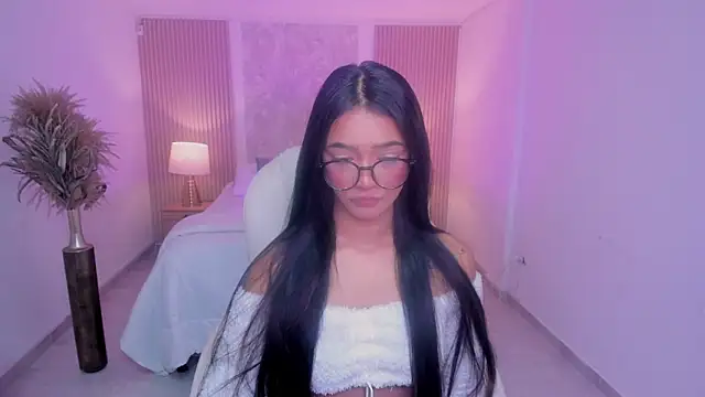 Snapshot of kylie_collins chatting on May 20, 2026, 3:25 am kylie collins online show from May 20, 2026, 3:25 am