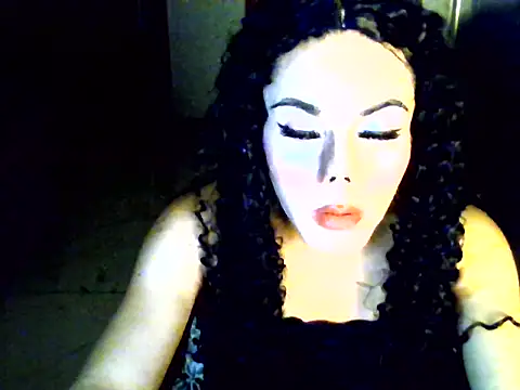 Snapshot of melany-michu chatting on March 17, 2026, 12:02 am melany-michu online show from March 17, 2026, 12:02 am