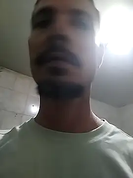 Safado2604 online show from April 15, 2026, 8:42 am