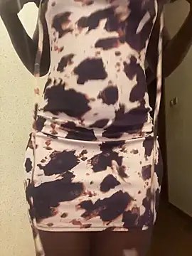 bigass256 online show from February 7, 2026, 6:54 am