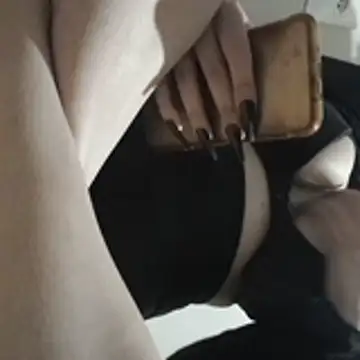 Snapshot of ruivinhahothot chatting on December 13, 2025, 10:38 pm ruivinhahothot online show from December 13, 2025, 10:38 pm