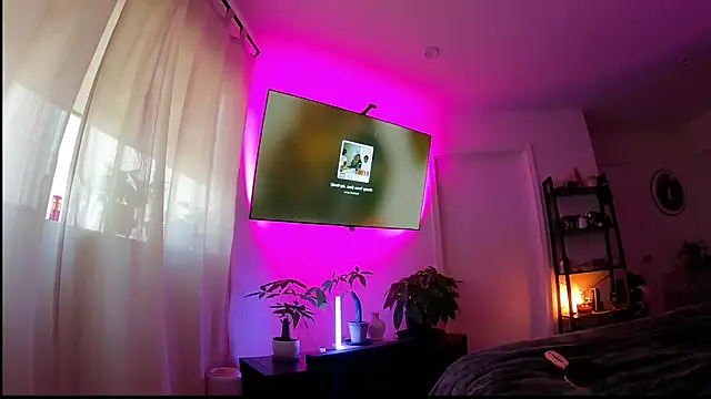 missalittlemasochist online show from February 13, 2026, 8:31 pm