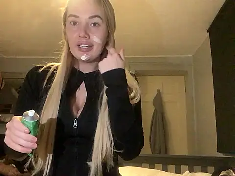 xoxohan11 online show from February 14, 2026, 12:33 am