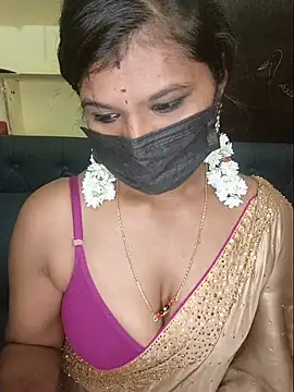 Snapshot of Premalatha_28 chatting on July 4, 2026, 6:45 pm Premalatha 28 online show from July 4, 2026, 6:45 pm