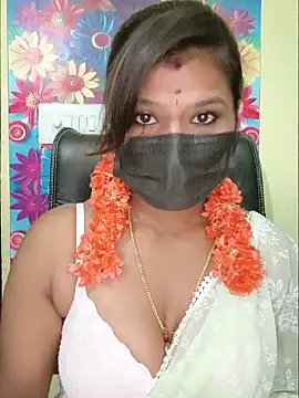 Snapshot of Premalatha_28 chatting on June 10, 2026, 5:36 pm Premalatha 28 online show from June 10, 2026, 5:36 pm