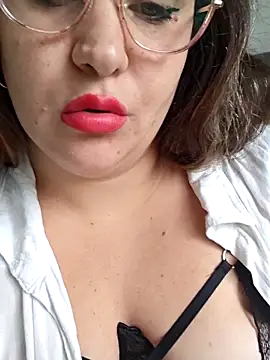 iviiiiiiiiiii online show from April 3, 2026, 2:23 pm