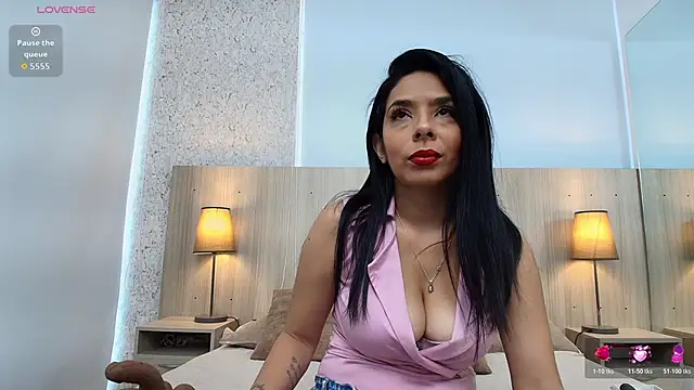 Snapshot of mature_eva1 chatting on June 21, 2026, 11:27 am mature eva1 online show from June 21, 2026, 11:27 am