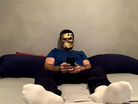 Snapshot of PlayWithMe95 chatting on November 16, 2025, 10:24 pm PlayWithMe95 online show from November 16, 2025, 10:24 pm