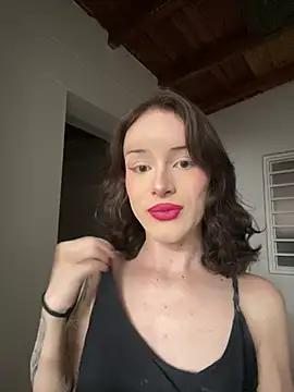 Snapshot of Baby_luxury chatting on June 25, 2026, 1:27 pm Baby luxury online show from June 25, 2026, 1:27 pm