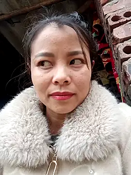 mon1-day online show from November 24, 2025, 1:38 am