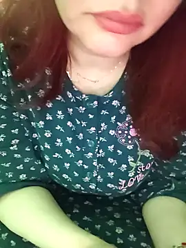 Virginass2000 online show from November 28, 2025, 8:53 pm