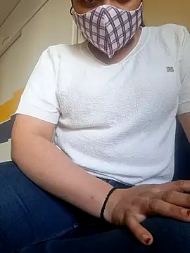 haniaa1234 online show from November 16, 2025, 9:14 am