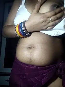Snapshot of sexy_pihu9 chatting on April 11, 2026, 6:00 pm sexy pihu9 online show from April 11, 2026, 6:00 pm