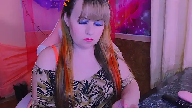 BESTLOLA online show from April 24, 2026, 8:49 am