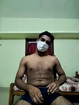 Snapshot of Yournextdoorboy chatting on June 19, 2026, 4:35 pm Yournextdoorboy online show from June 19, 2026, 4:35 pm