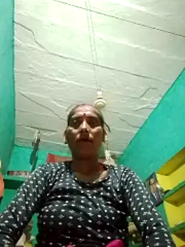 Snapshot of Xx_savita chatting on June 29, 2026, 10:53 pm Xx savita online show from June 29, 2026, 10:53 pm