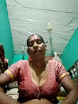 Snapshot of Xx_savita chatting on July 5, 2026, 8:59 pm Xx savita online show from July 5, 2026, 8:59 pm