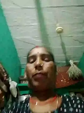 Snapshot of Xx_savita chatting on May 25, 2026, 5:44 pm Xx savita online show from May 25, 2026, 5:44 pm