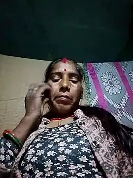 Snapshot of Xx_savita chatting on February 7, 2026, 4:37 pm Xx savita online show from February 7, 2026, 4:37 pm