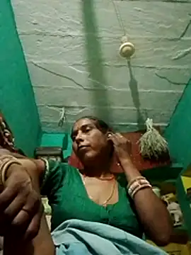 Snapshot of Xx_savita chatting on May 17, 2026, 11:38 pm Xx savita online show from May 17, 2026, 11:38 pm