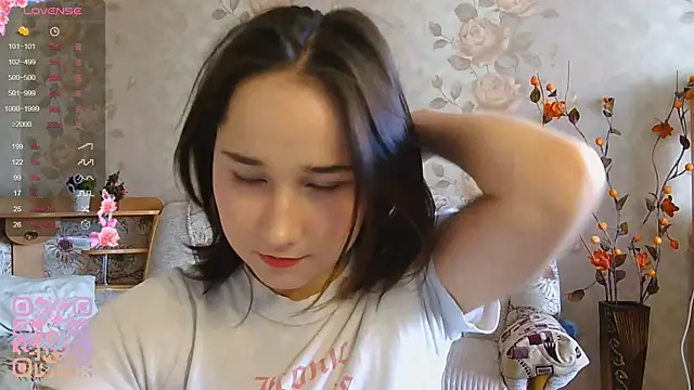 Snapshot of TianaMeiser chatting on May 6, 2026, 11:14 am TianaMeiser online show from May 6, 2026, 11:14 am