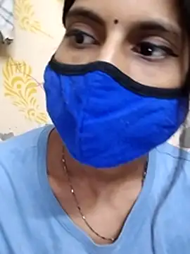 Snapshot of Rani_janam chatting on July 3, 2026, 4:02 pm Rani janam online show from July 3, 2026, 4:02 pm
