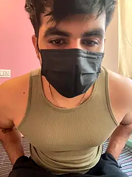 Snapshot of Parth_lovesu chatting on November 17, 2025, 10:19 am Parth lovesu online show from November 17, 2025, 10:19 am