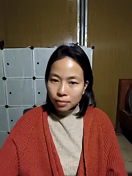 Cat-meow online show from December 15, 2025, 1:06 pm