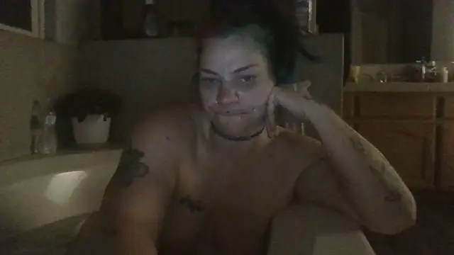 Snapshot of anitabonghit chatting on April 13, 2026, 12:31 pm anitabonghit online show from April 13, 2026, 12:31 pm
