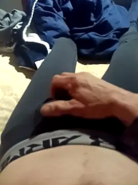 Snapshot of Iwantitnow3 chatting on November 28, 2025, 12:27 pm Iwantitnow3 online show from November 28, 2025, 12:27 pm