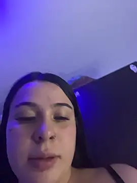 Snapshot of Katherinesweett_ chatting on November 29, 2025, 3:17 am Katherinesweett online show from November 29, 2025, 3:17 am