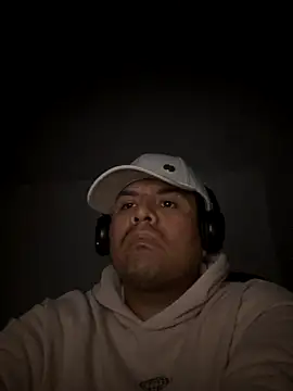 Pelotas2000 online show from November 18, 2025, 3:32 am