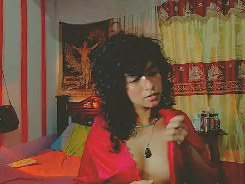 justcallmemargo online show from November 18, 2025, 12:04 am