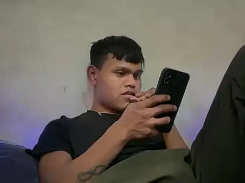 Zinexraj online show from March 7, 2026, 10:32 am