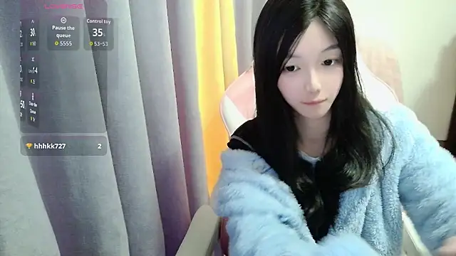 Snapshot of wawa-77 chatting on December 17, 2025, 2:27 am wawa-77 online show from December 17, 2025, 2:27 am