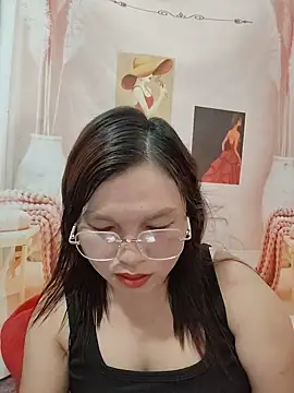 Snapshot of Cover-baa chatting on July 14, 2026, 3:11 am Cover-baa online show from July 14, 2026, 3:11 am