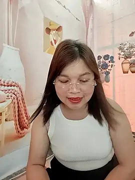 Cover-baa online show from May 4, 2026, 5:22 am