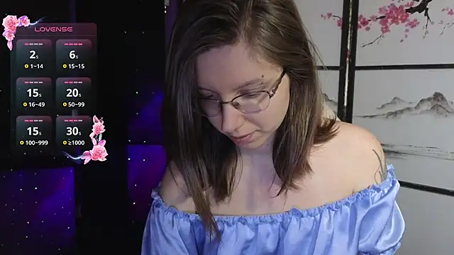 scarlettsrose online show from March 24, 2026, 2:06 pm