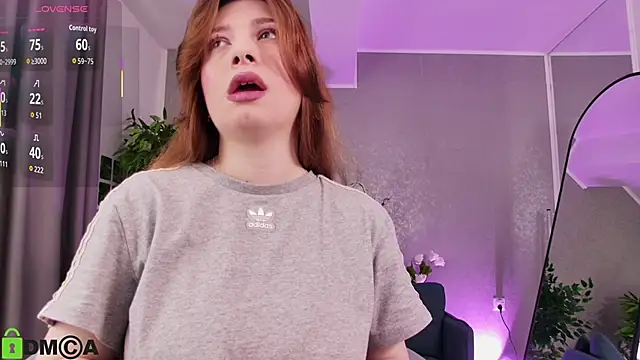 Snapshot of AmberRosewood chatting on March 8, 2026, 4:49 am AmberRosewood online show from March 8, 2026, 4:49 am