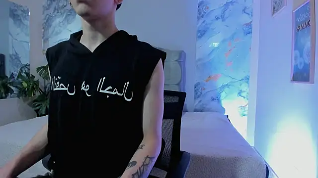 Snapshot of James_Adams_01 chatting on March 20, 2026, 2:07 pm James Adams 01 online show from March 20, 2026, 2:07 pm