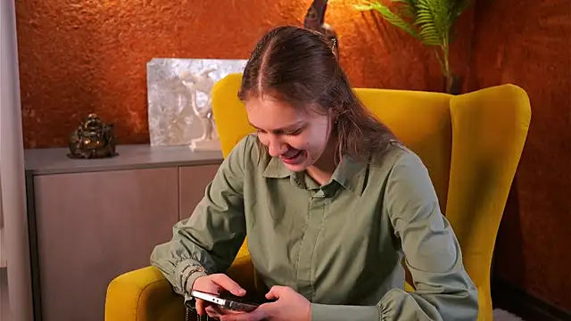 Snapshot of PeterSkaff chatting on November 18, 2025, 11:46 am PeterSkaff online show from November 18, 2025, 11:46 am