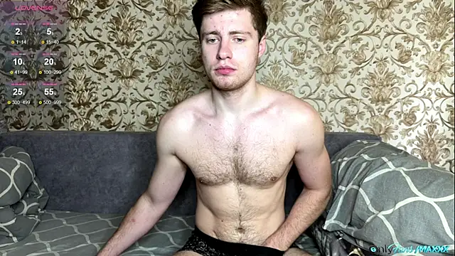 Snapshot of Maxhornyblondieman chatting on May 17, 2026, 8:36 am Maxhornyblondieman online show from May 17, 2026, 8:36 am