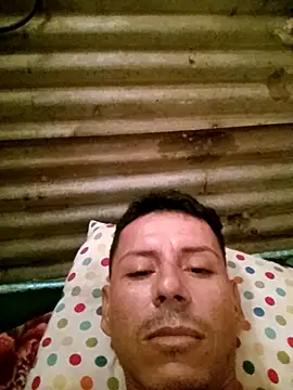 juunioreest online show from November 18, 2025, 12:41 pm