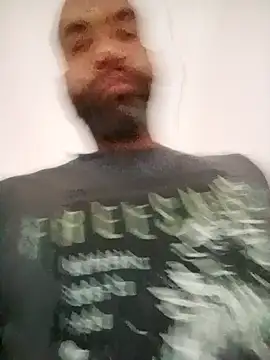 Snapshot of Dom_Dj chatting on November 18, 2025, 5:16 pm Dom Dj online show from November 18, 2025, 5:16 pm