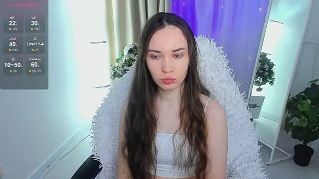 SilentLily online show from March 17, 2026, 6:38 am