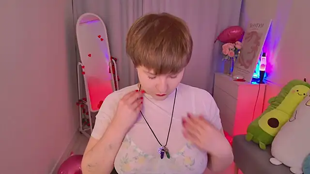 Snapshot of melissa___moore chatting on February 18, 2026, 6:11 am melissa moore online show from February 18, 2026, 6:11 am